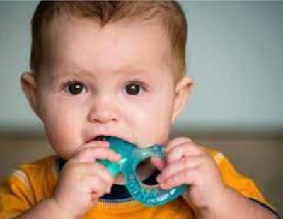 دراسة: العثور على مواد كيميائية سامة في منتجات للأطفال مرتبطة بالسرطان والتوحد