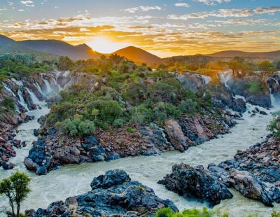 لمحبي الطبيعة.. أماكن سياحية في نامبيا لا تنسى زيارتها