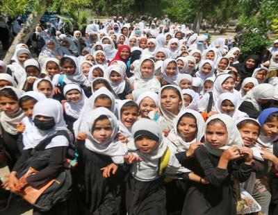 "صندوق التعليم لا ينتظر" يستعرض معاناة الفتيات الأفغانيات في الحصول على التعليم