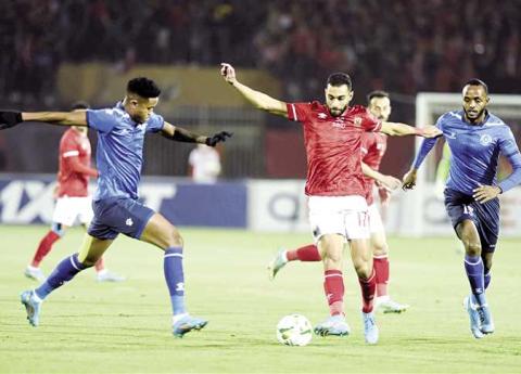  الأهلى يخسر من الهلال بهدف ويتذيل المجموعة الثانية بدورى أبطال إفريقيا 