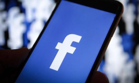 فيسبوك يعلن عن إجزاء تغييرات جديدة لتسهيل التصفح على الهاتف الذكي 