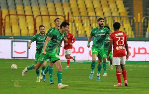 الاهلى يتلقى الهزيمة الأولى فى الدورى من المصرى البورسعيدي