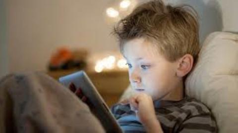 ولاية يوتا الأمريكية تنص قوانين صارمة لفوضى منصات التواصل الاجتماعي للأطفال